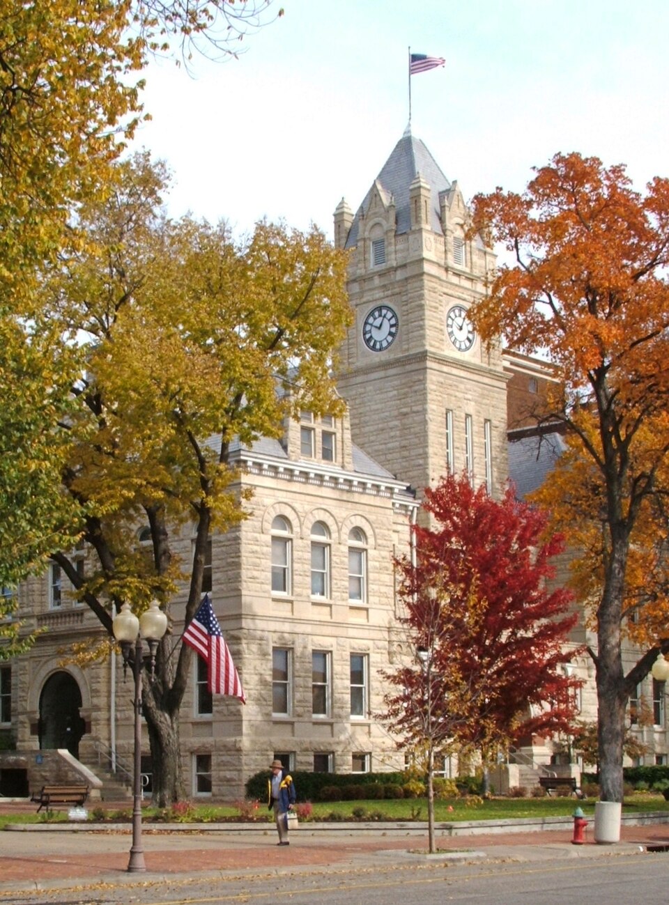 Photograph of Riley County Courthouse