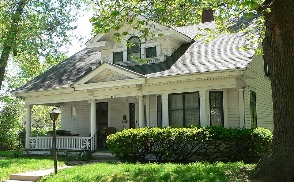 Photograph of Schmitt House