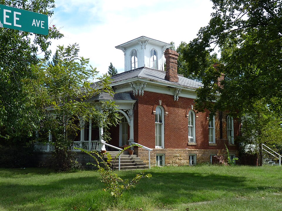 Photograph of Rial A. Niles House