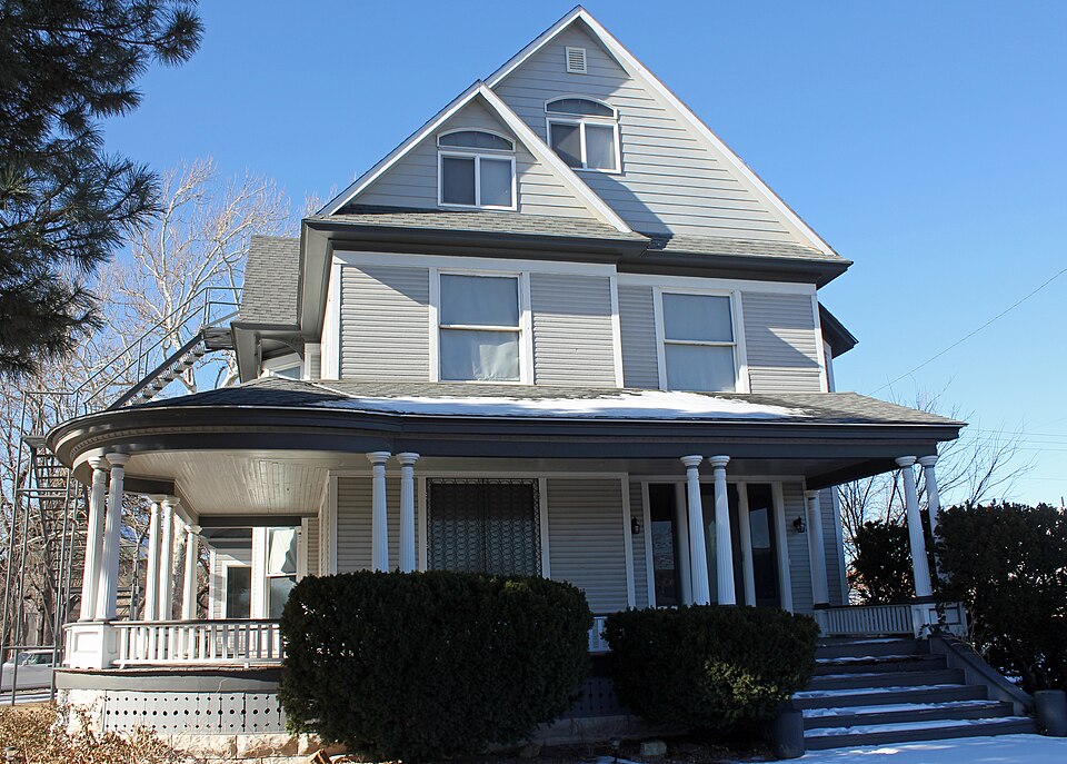 Photograph of Comley House
