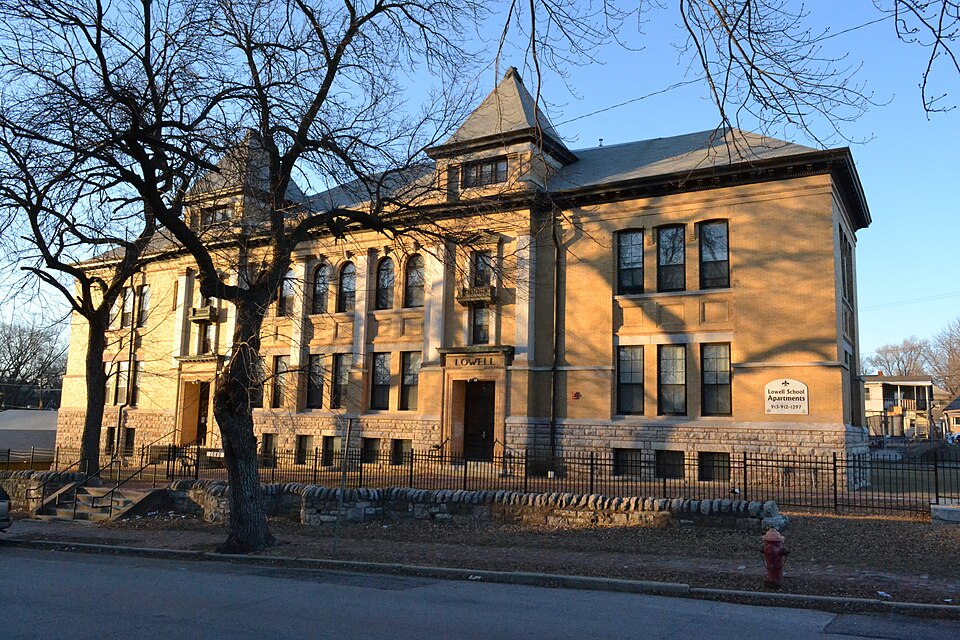 Photograph of Lowell Elementary School