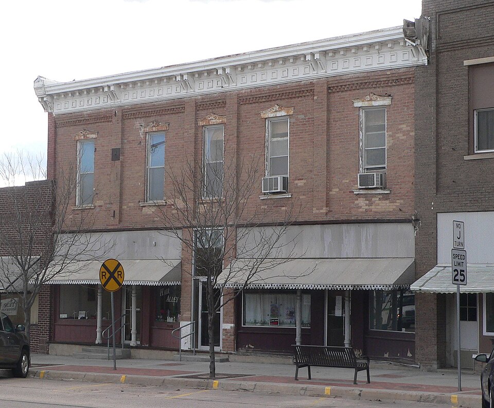 Photograph of Old Gray County Courthouse