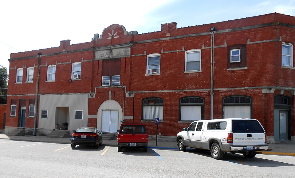 Photograph of Wathena Fruit Growers' Association Building