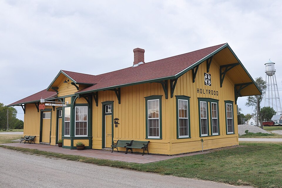 Photograph of Holyrood Santa Fe Depot
