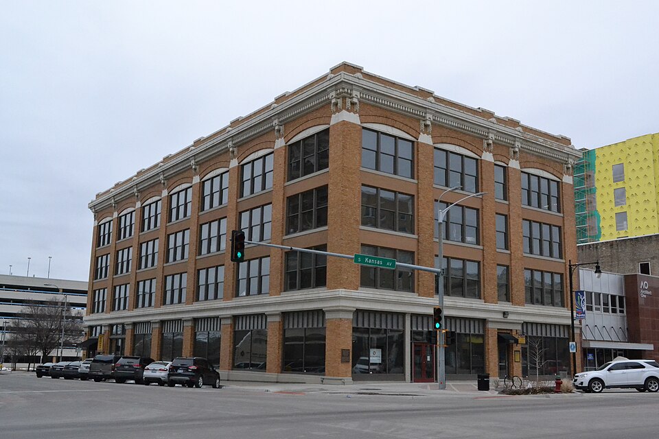 Photograph of Gordon Building