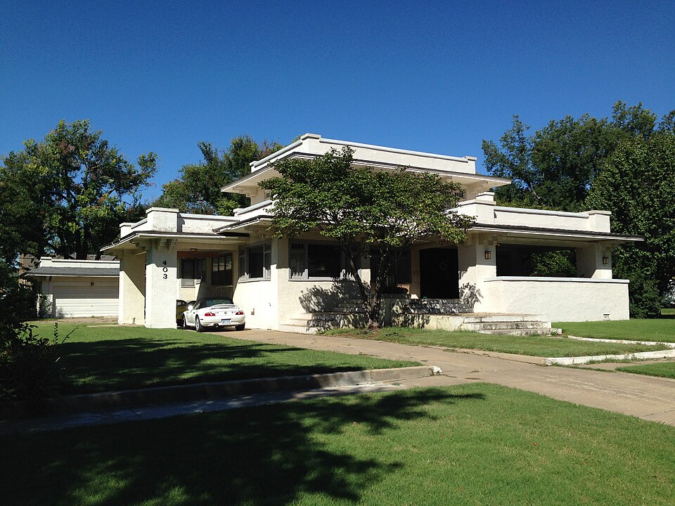 Photograph of Robertson House