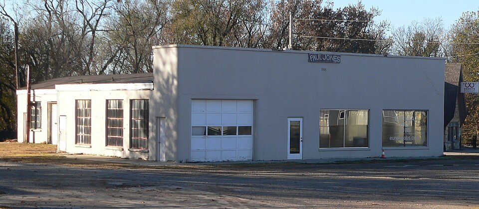 Photograph of Paul Jones Building