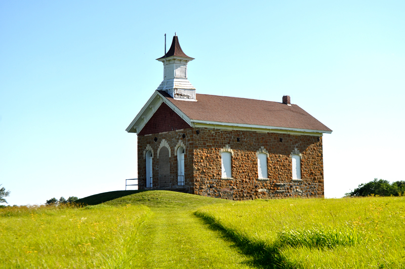 Photograph of Arvonia School