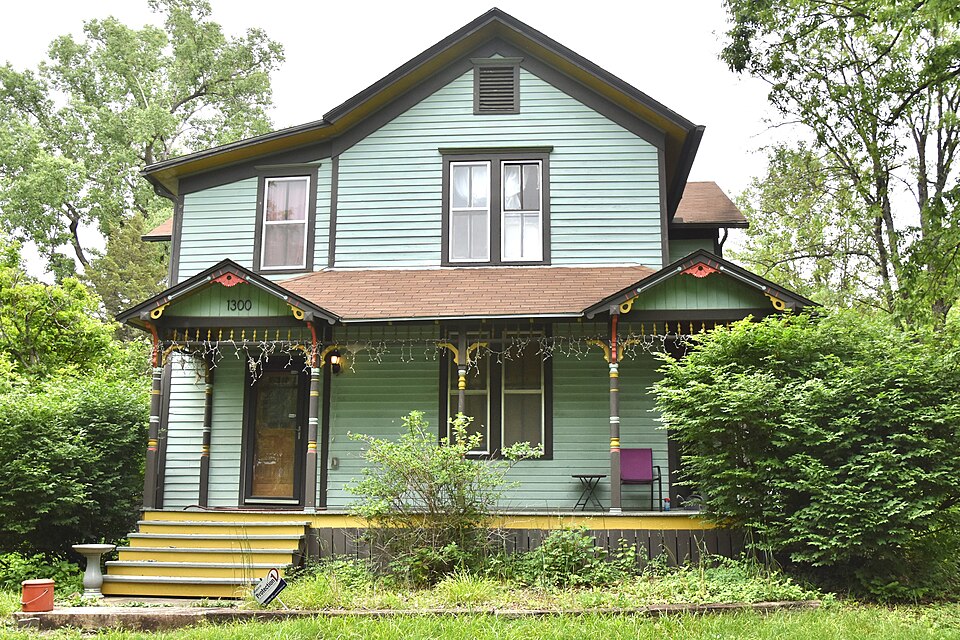 Photograph of Charles & Elizabeth Haskell French House