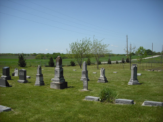 Photograph of Beni Israel Cemetery