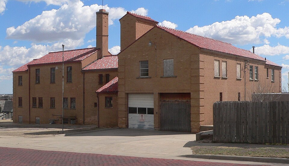 Photograph of Dodge City Municipal Building
