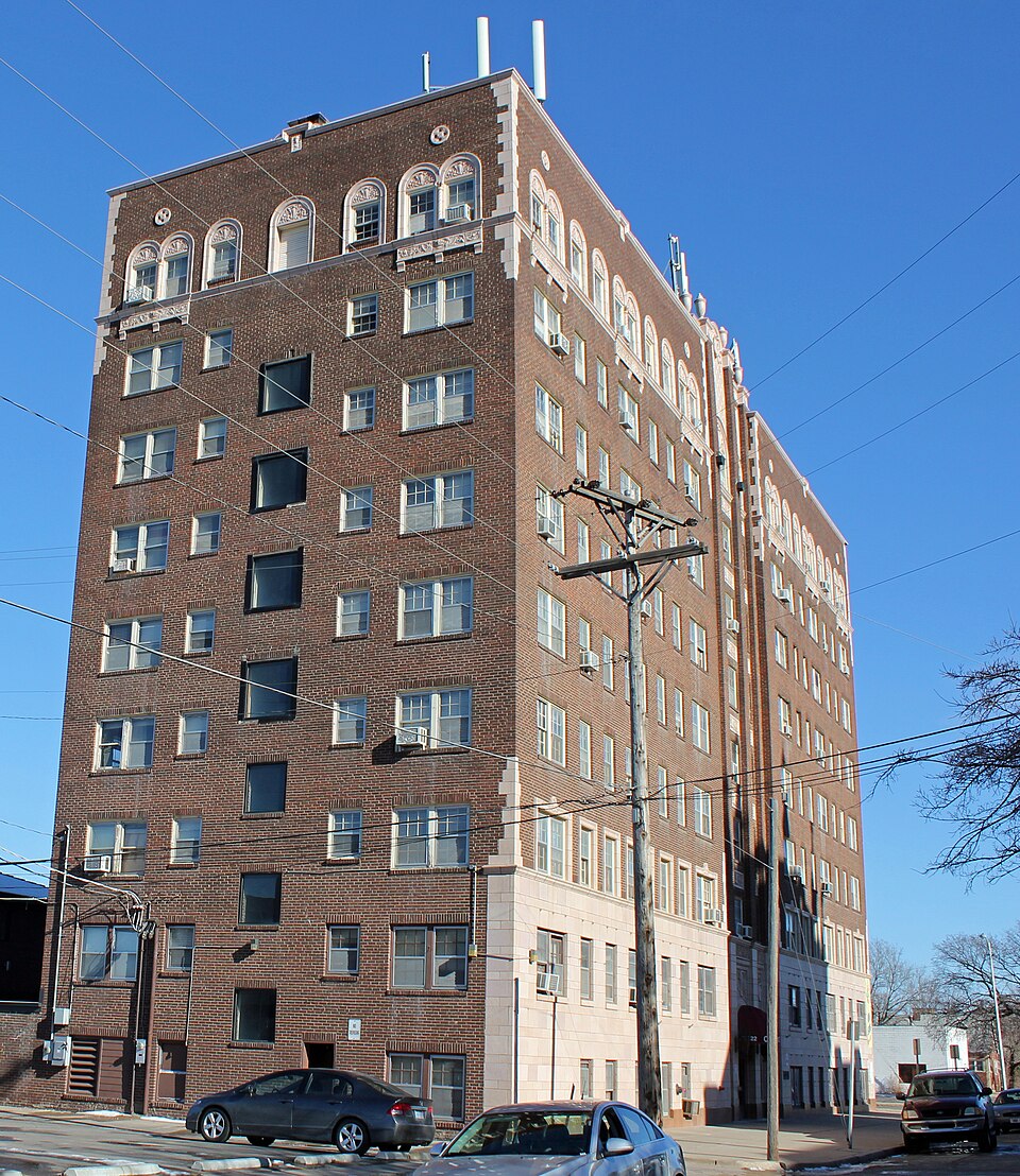 Photograph of Commodore Apartment Hotel