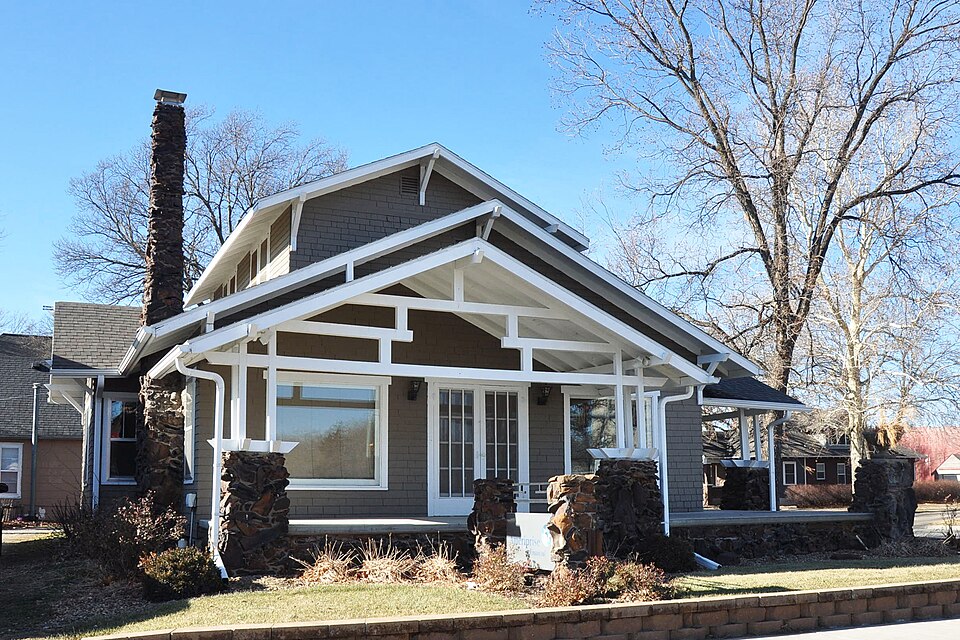 Photograph of Gustave A. Kubach House
