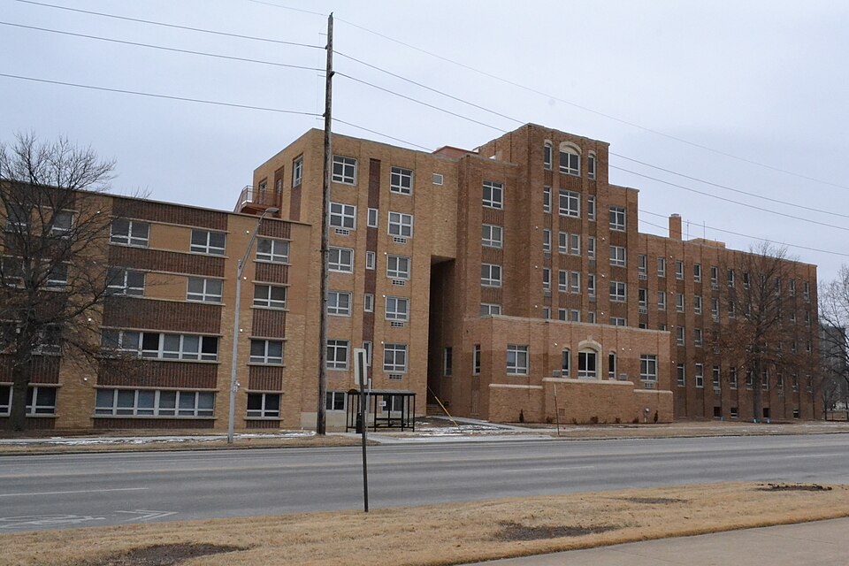 Photograph of Santa Fe Hospital
