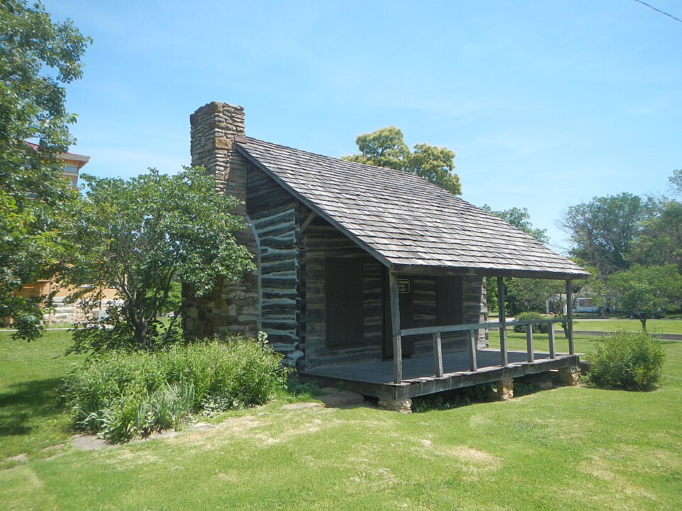 Photograph of Dietrich Cabin