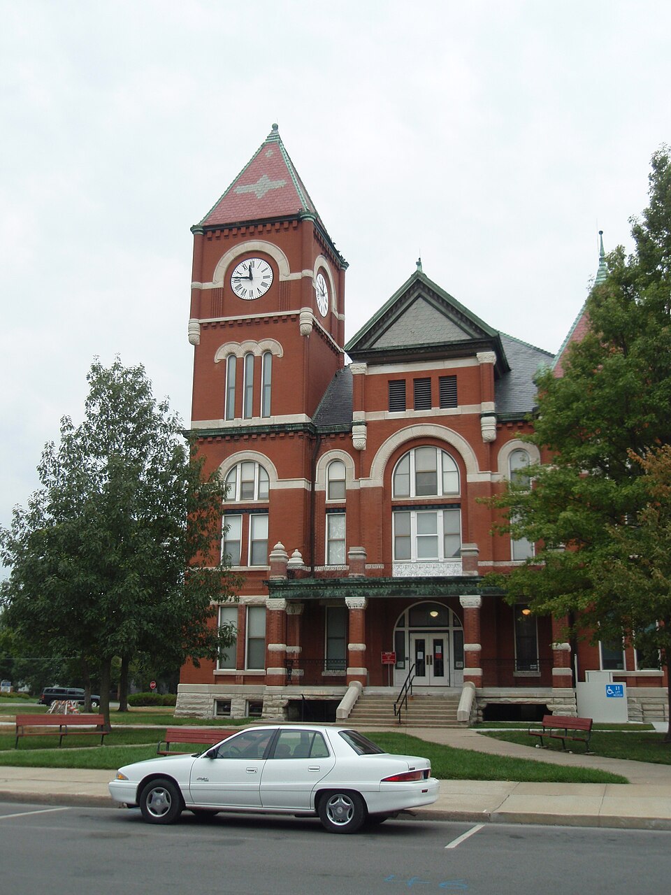 Photograph of Miami County Courthouse