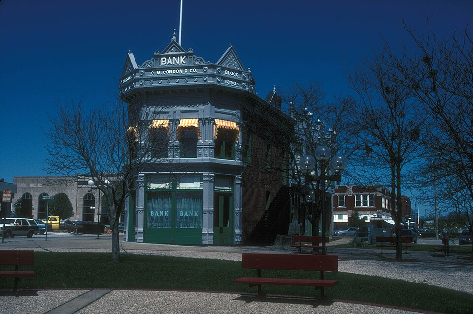Photograph of Condon National Bank