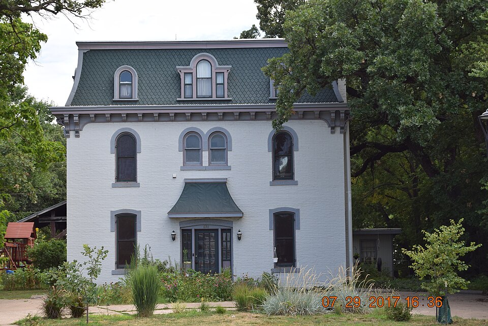 Photograph of A.J. Schwartz House