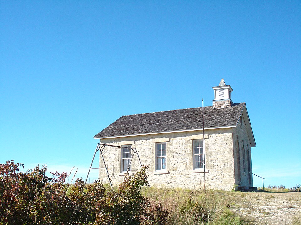 Photograph of Lower Fox Creek School