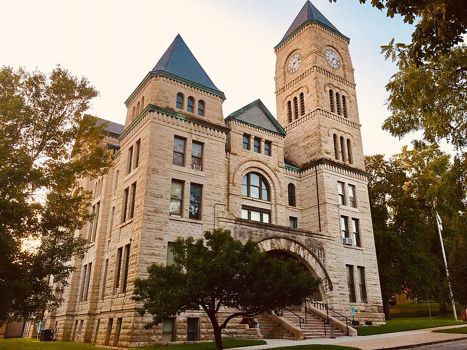 Photograph of Atchison County Courthouse