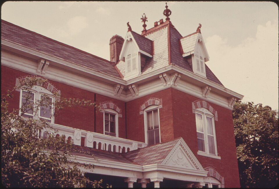 Photograph of J. P. Brown House