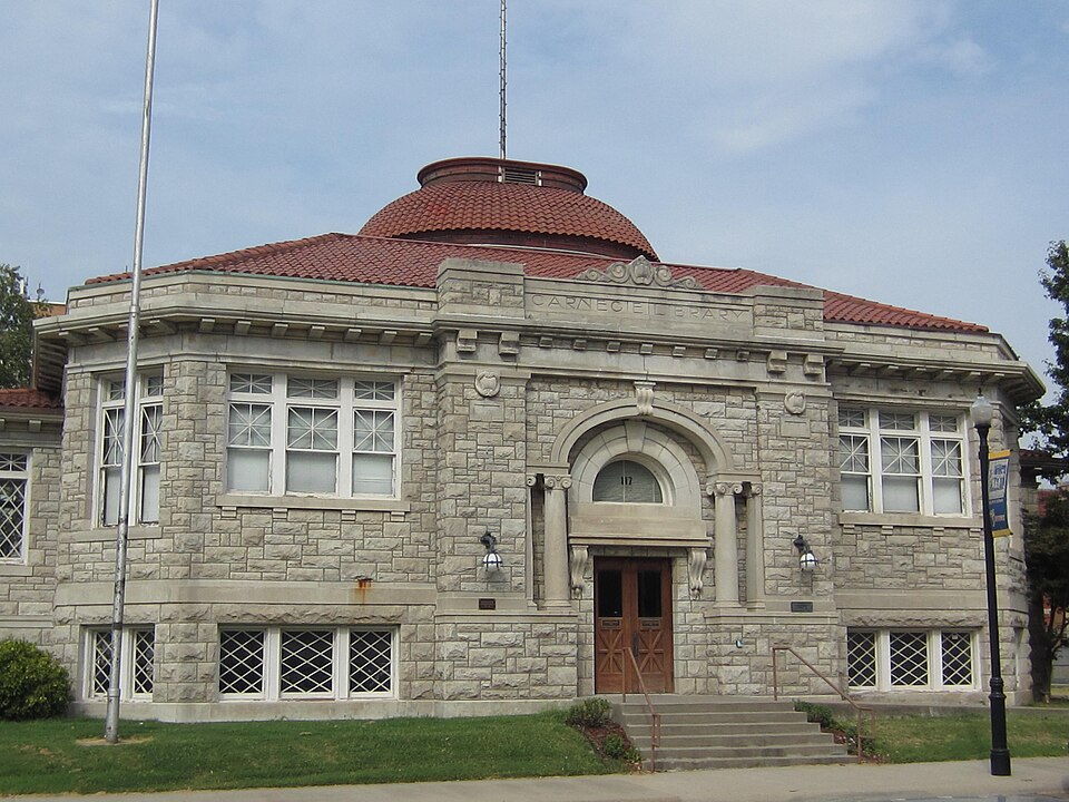 Photograph of Carnegie Library