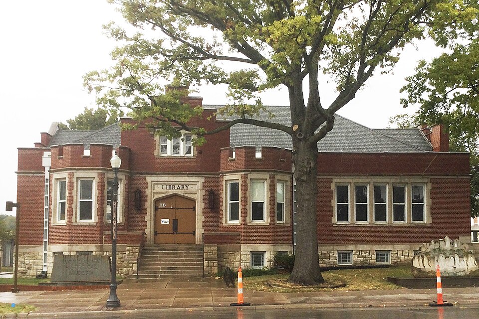 Photograph of Old Emporia Public Library