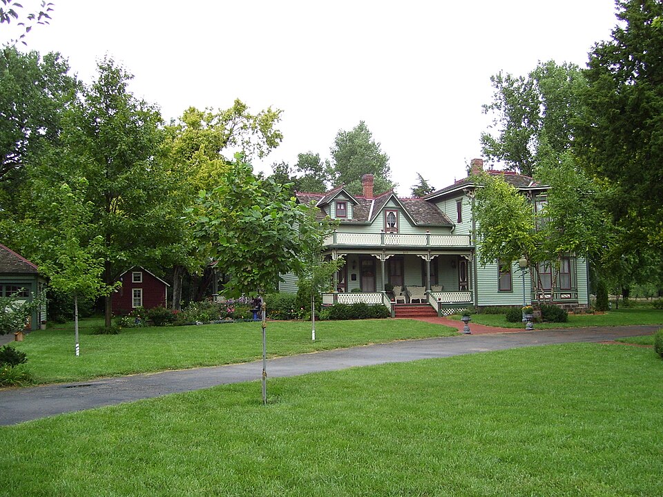 Photograph of Hans Hanson House