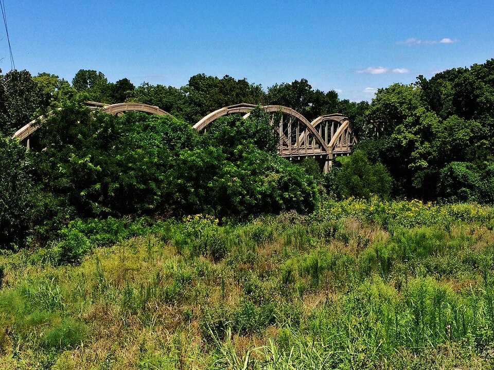 Photograph of Dewlen-Spohnhauer Bridge
