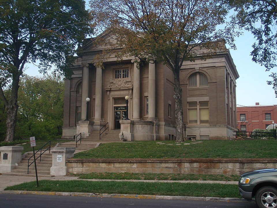 Photograph of Carnegie Arts Center of Leavenworth
