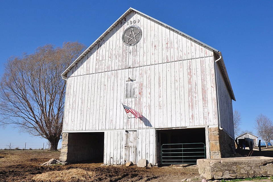 Photograph of George Hanson Barn