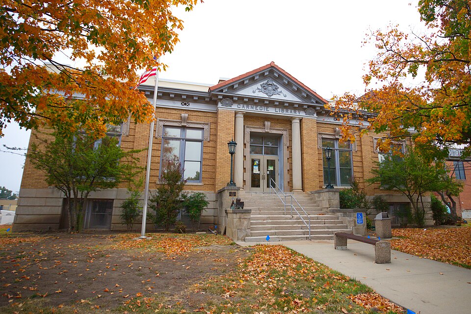 Photograph of Wellington Carnegie Library