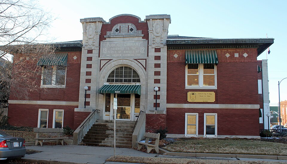 Photograph of Winfield Public Carnegie Library