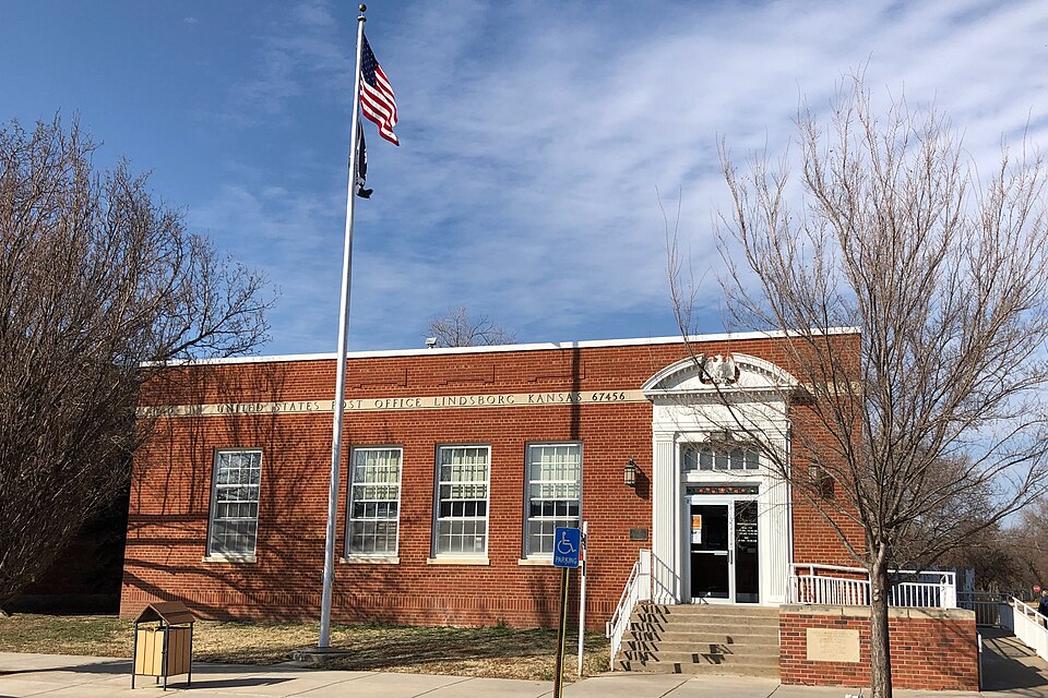 Photograph of United States Post Office-Lindsborg