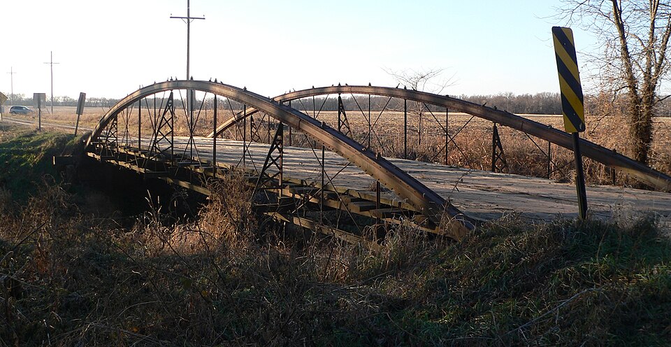 Photograph of County Line Bowstring