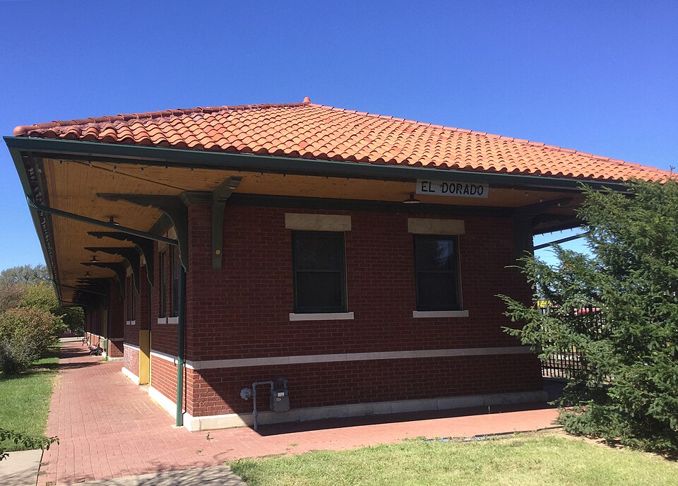 Photograph of El Dorado station