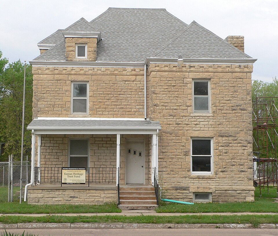 Photograph of Washington County Jail and Sheriff's Residence