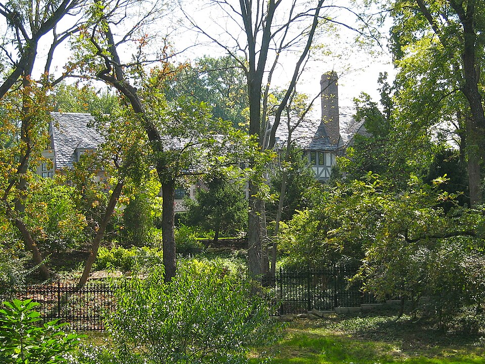 Photograph of Horn-Vincent-Russell Estate