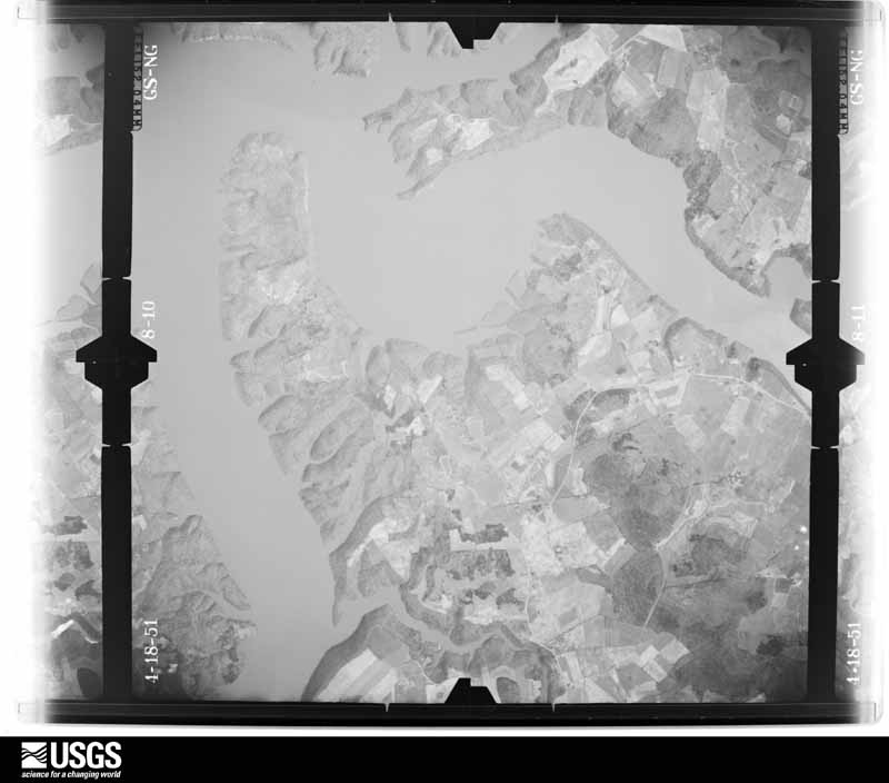 U.S. Geological Survey aerial photograph, 1951-04-18, scale 1:28400