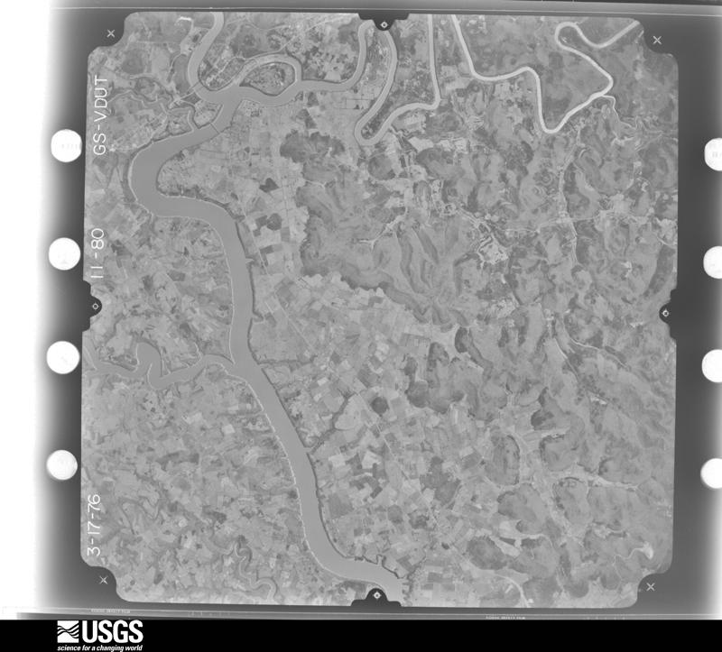 U.S. Geological Survey aerial photograph, 1976-03-17, scale 1:78000