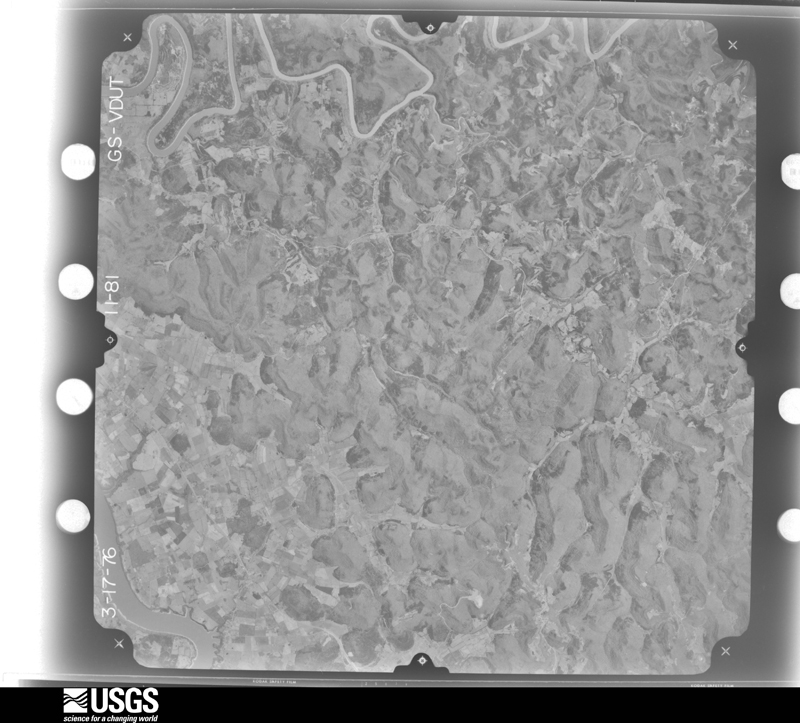 U.S. Geological Survey aerial photograph, 1976-03-17, scale 1:78000