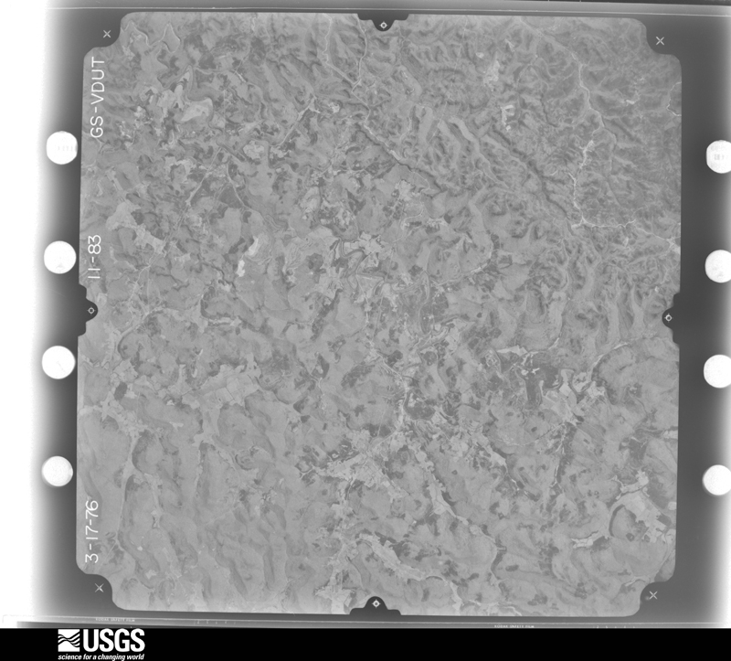 U.S. Geological Survey aerial photograph, 1976-03-17, scale 1:78000