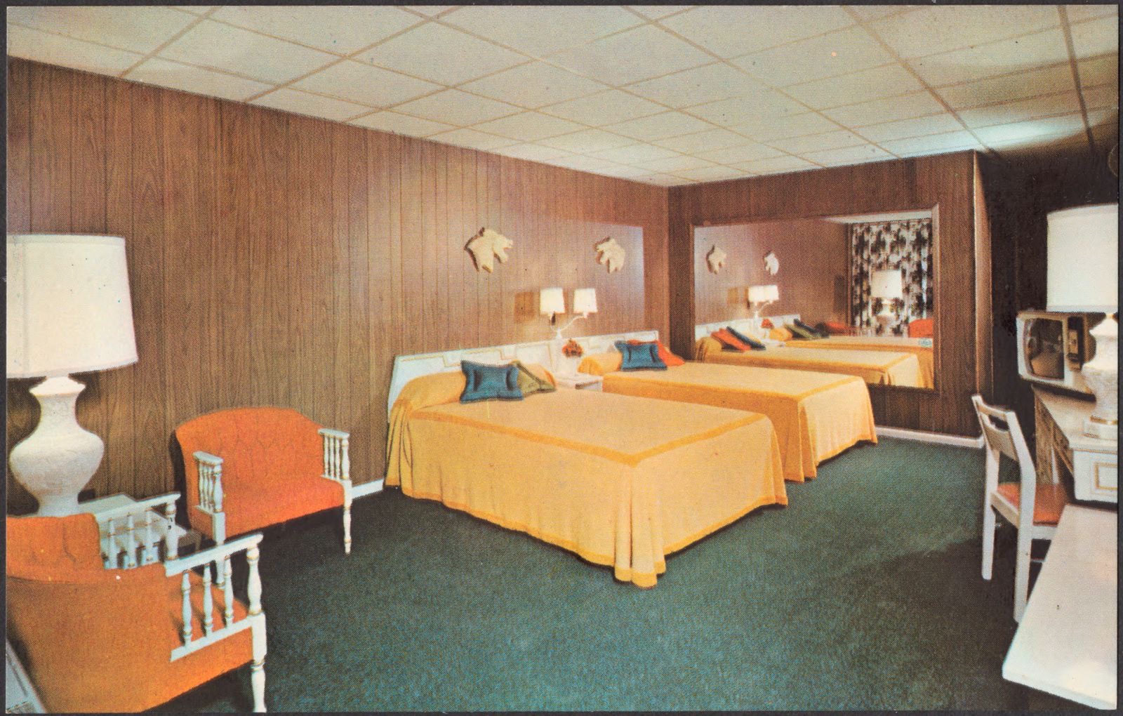 The Continental Inn, 801 New Circle Rd., N. E., Lexington, Ky. 40505, Boston Public Library - undated