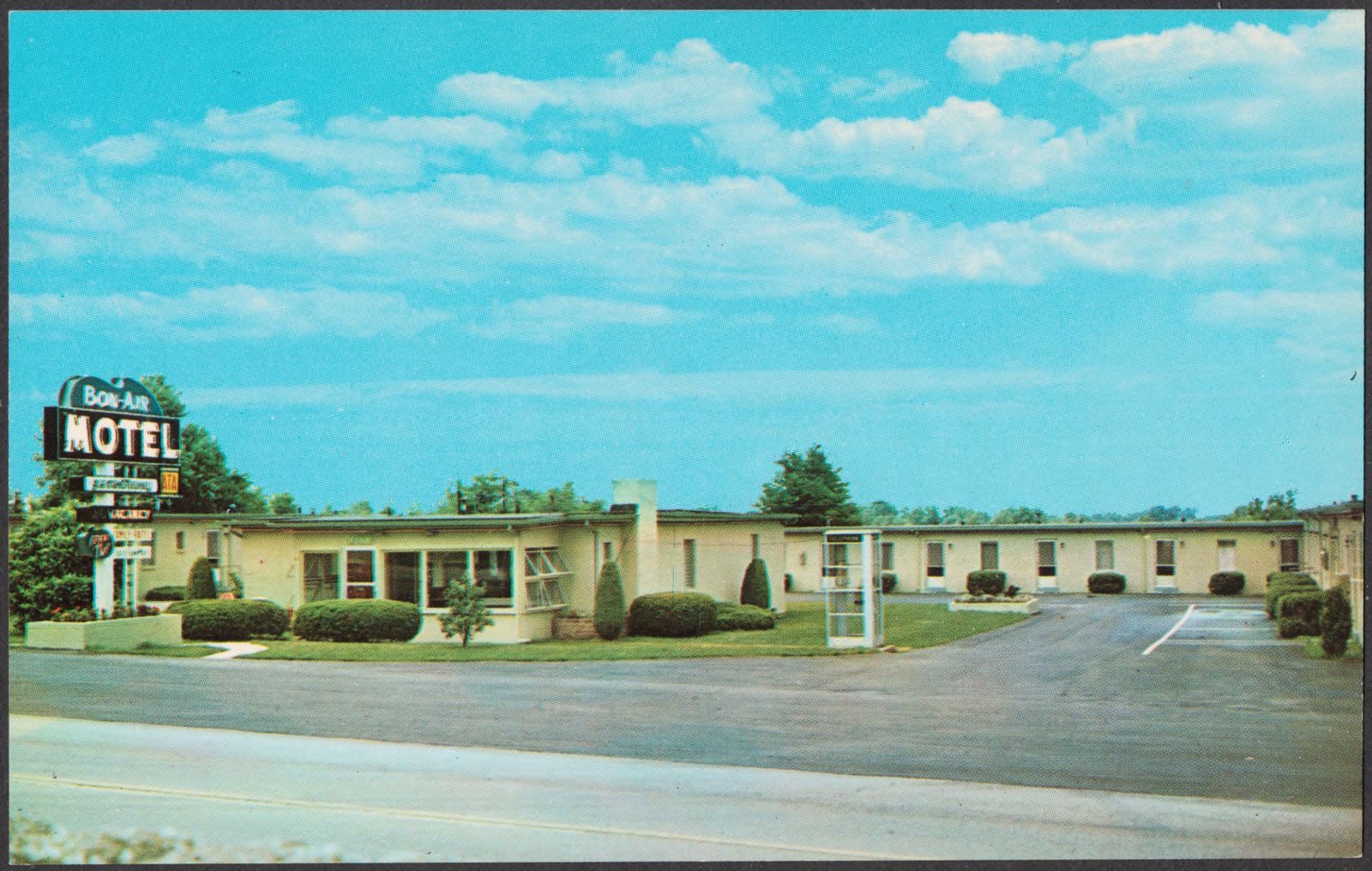 Bon Air Motel 1/2 mile south of Georgetown, Ky. on U.S. Route 25, Boston Public Library - undated