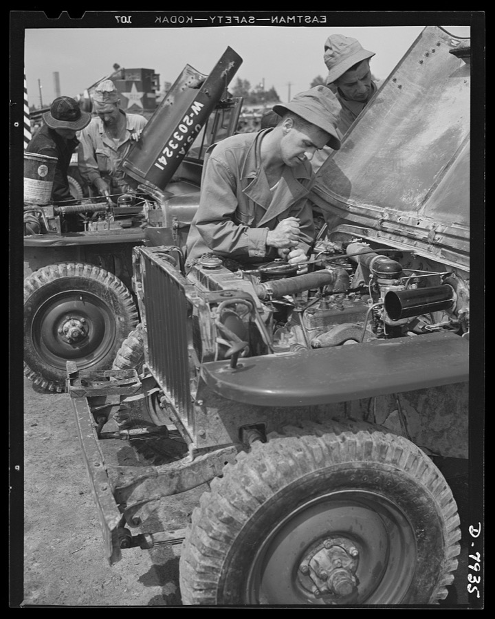 Fort Knox. Maintenance of mechanized equipment. Mechanics at Fort Knox, Kentucky, check jeeps and other motor vehicles thoroughly and at regular intervals. Attention that was once given to the Army mule of days gone by now falls to the tough little "blitz buggy" or our modern mechanized forces