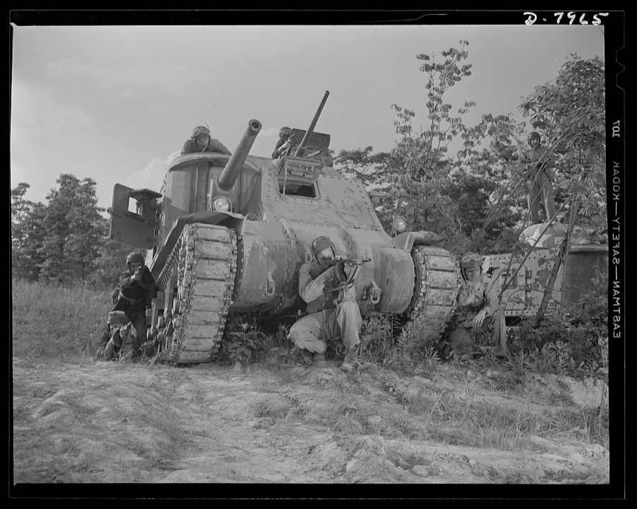 Fort Knox. M-3 tank crews. M-3 tank crew members, in training at Fort Knox, Kentucky, get intensive practice in meeting every situation that may arise on the battlefield. The Fort Knox school for tank crews has graduated many men who are now ready to meet the Axis on our far-flung battle lines and on more than equal terms