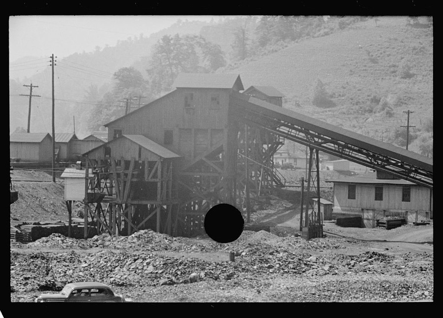 Coal breaker, Pike County, Kentucky