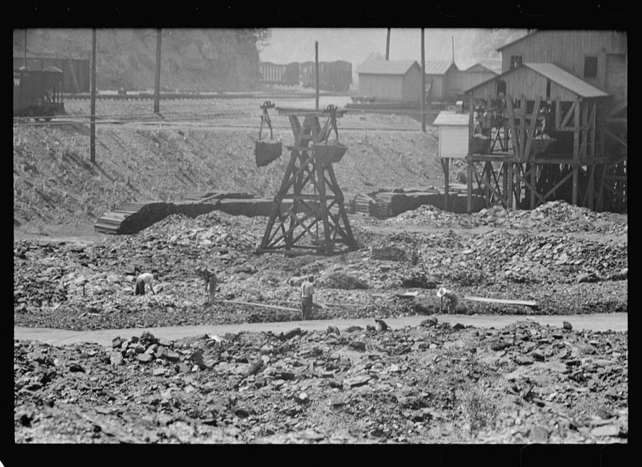 Coal breaker, Pike County, Kentucky