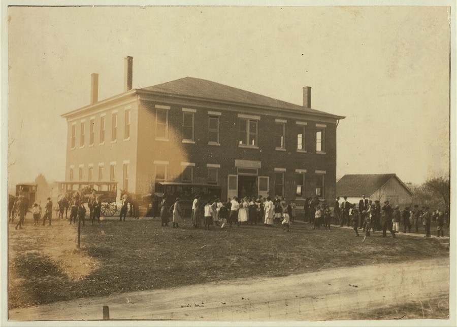 [Woodburn School (consolidated). See Kentucky report.]  Location: [Warren County, Kentucky