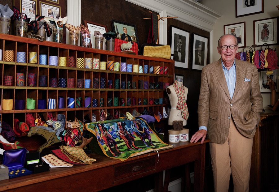 Crittenden Rawlins, Critt Rawlins's tiny clothing store in the small town of Midway, Kentucky, attracts a worldwide clientele, unlike many big-name retailers that folded or downsized in early 20th Century